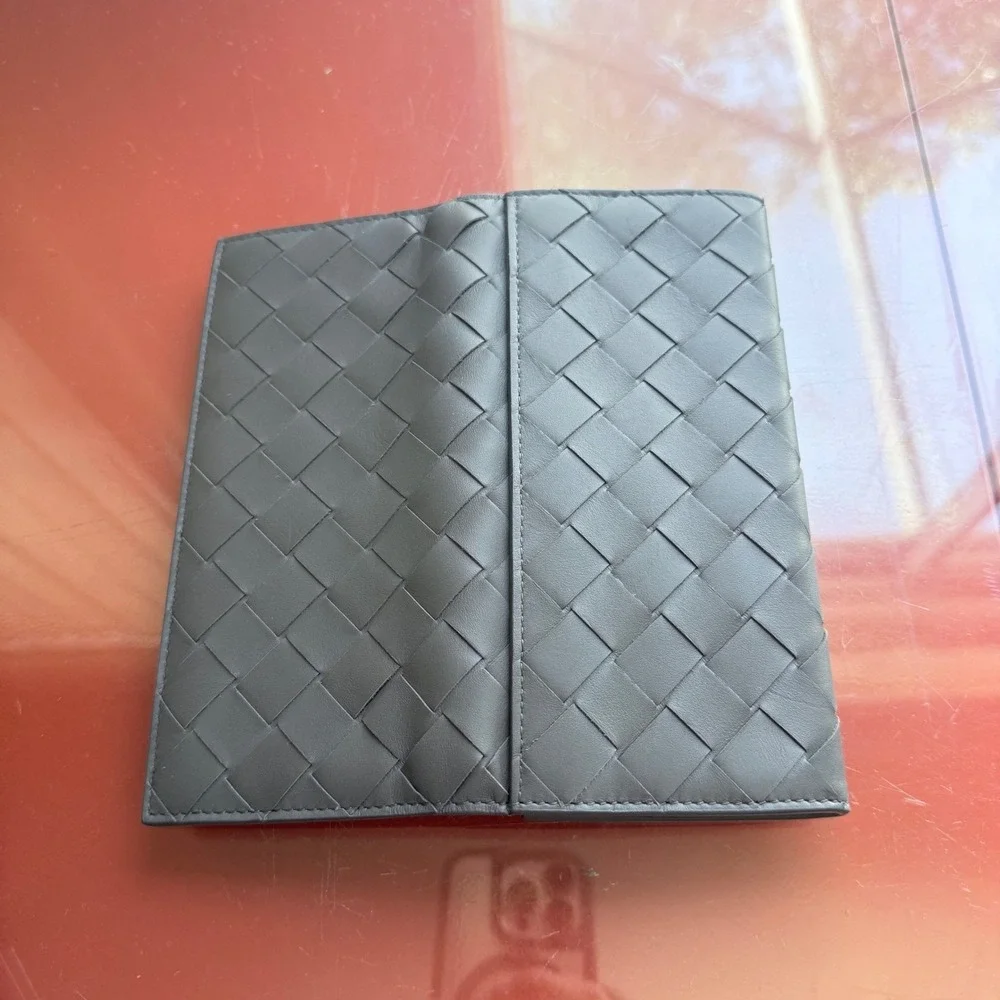 Bottega Veneta 609482 Leather Large‎ weave intrecciato Gray Wallet